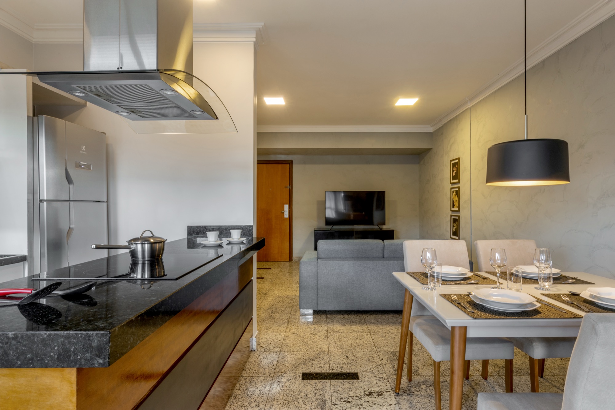 Sala de jantar do apartamento 2 quartos